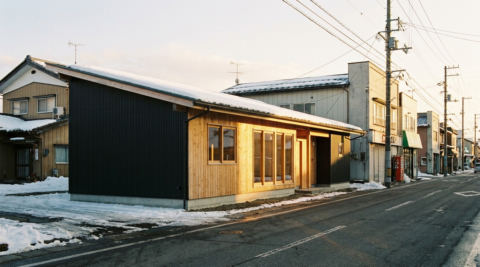 新潟・雨水利用とPVのオフグリッド志向